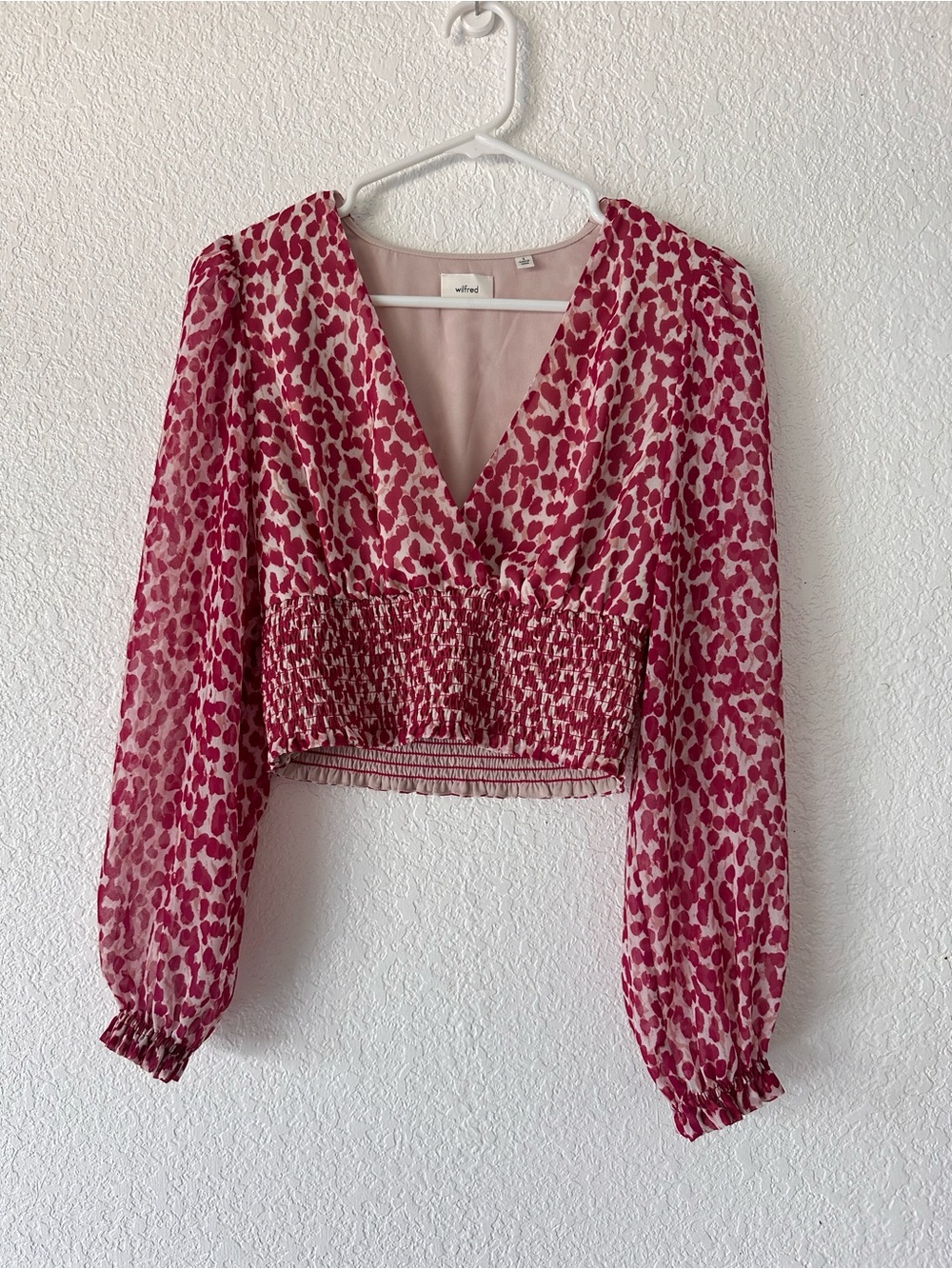 Wilfred Aritzia Tempest Top  Leopard Print Smocked Ruffle Hem Puff Sleeve S (S14